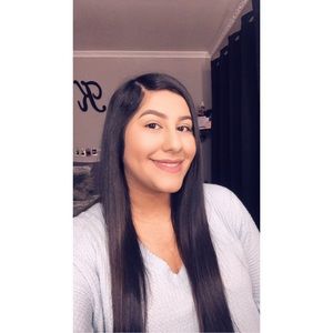 Meet your Posher, Karla